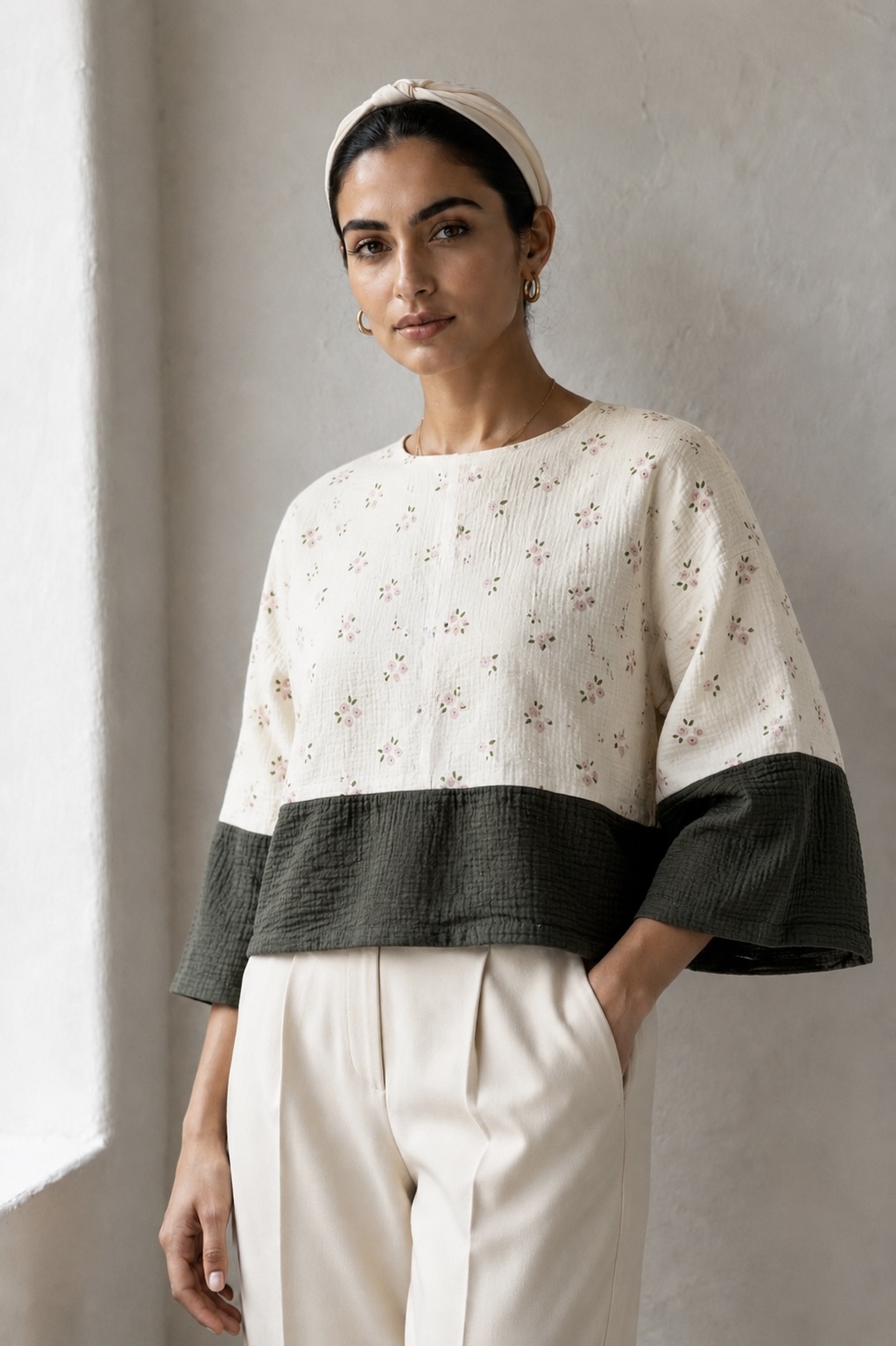 شومیز-موسلین-گل-ریز-زنانه-rara.jpg